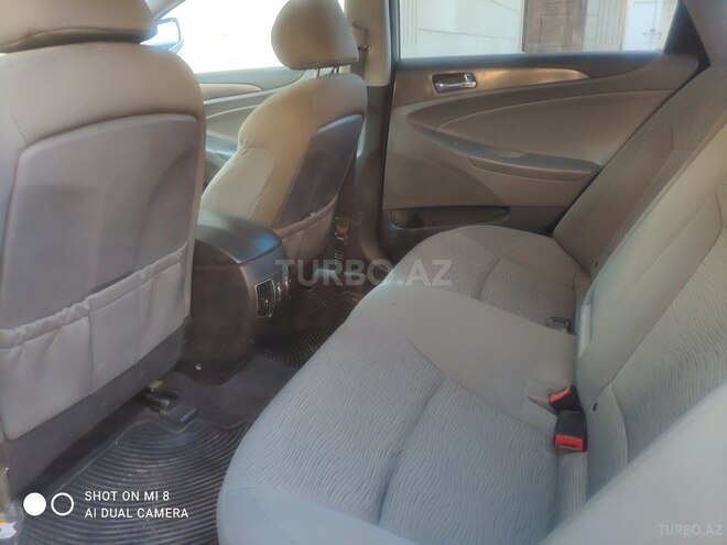 Hyundai Sonata-7
