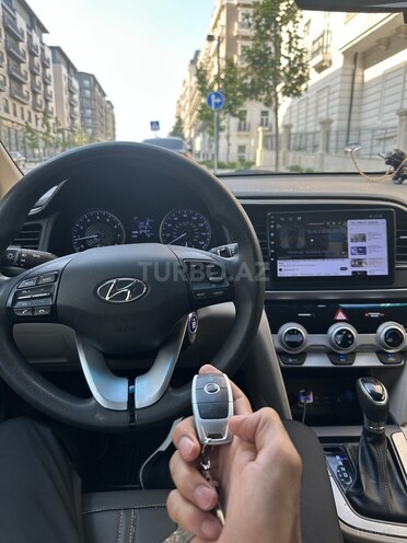Hyundai Elantra 2019, 95,763 km - 2.0 l - Bakı