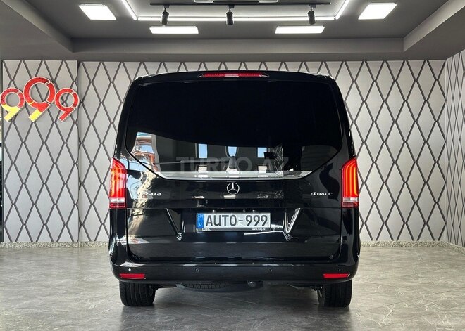 Mercedes V 250-6