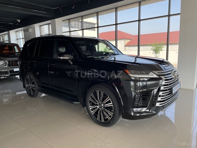Lexus LX 500d-3