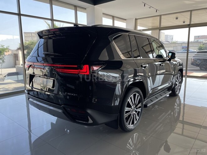 Lexus LX 500d-6