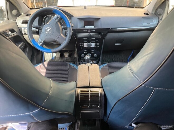 Opel Astra 2004, 180,000 km - 1.4 l - Bakı