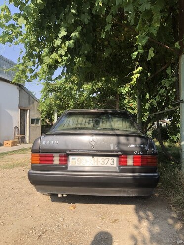 Mercedes 190 1991, 593,736 km - 2.3 л - Şəki