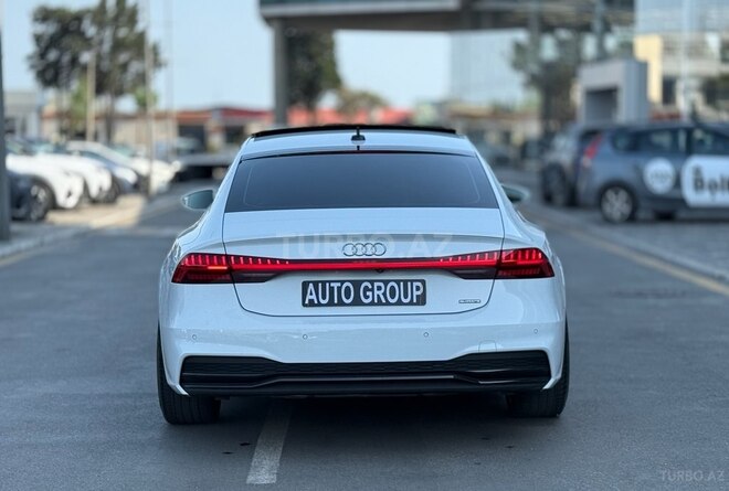 Audi A7 2018, 130,000 km - 2.0 л - Bakı