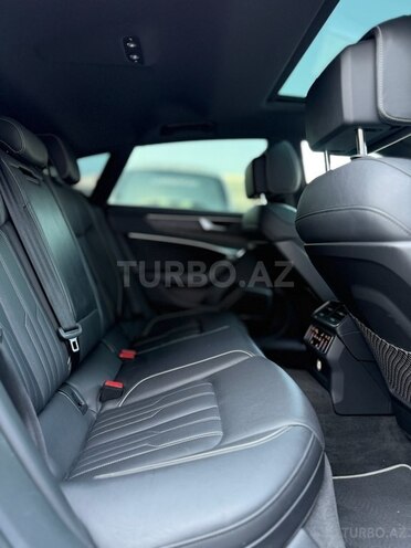 Audi A7 2018, 130,000 km - 2.0 л - Bakı
