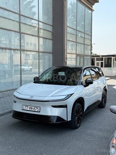 Toyota  2025, 0 km - 0.0 l - Bakı