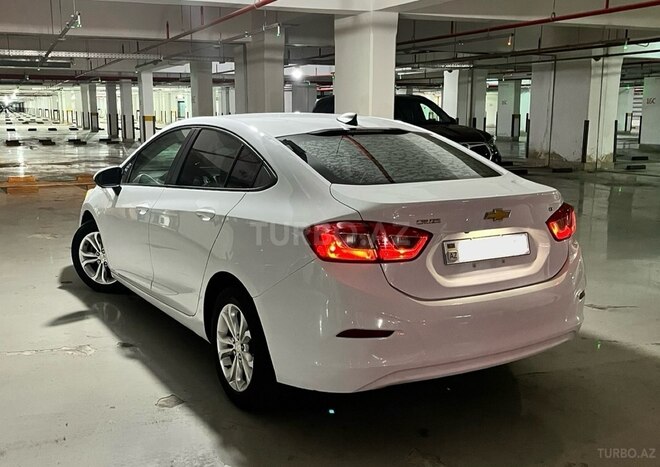 Chevrolet Cruze 2018, 211,817 km - 1.4 л - Bakı