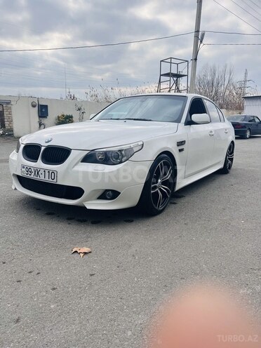 BMW 525 2005, 305,000 km - 2.5 l - Yevlax