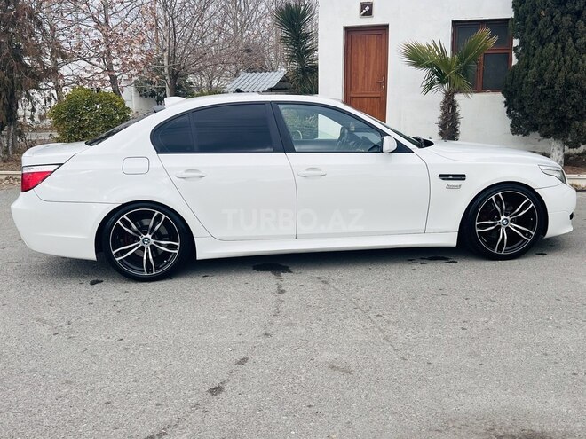 BMW 525 2005, 305,000 km - 2.5 l - Yevlax