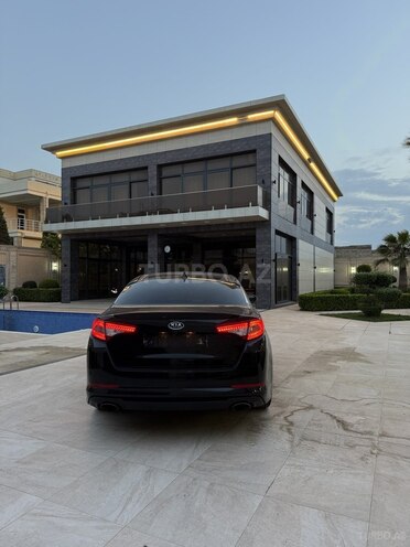 Kia Optima-4