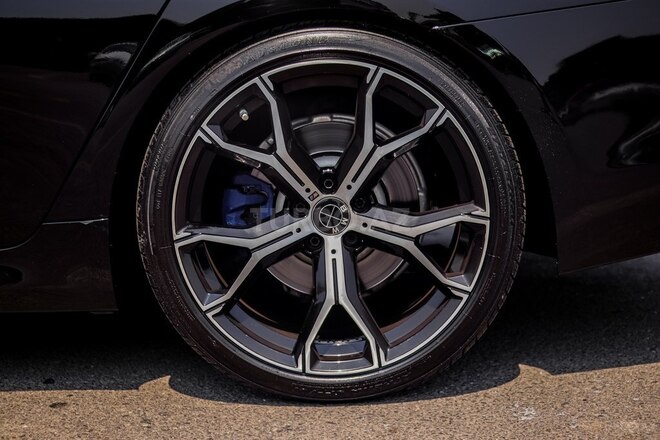 BMW 530-10