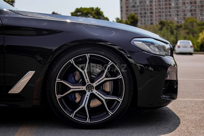 BMW 530-6