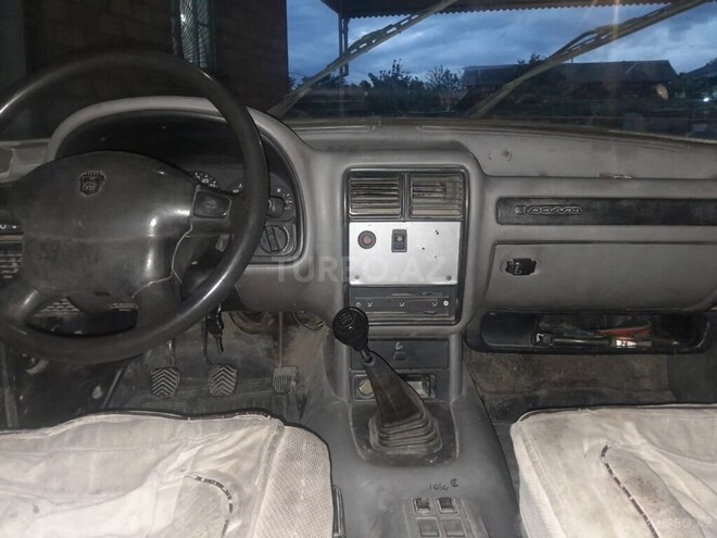 GAZ 3110 1999, 256,000 km - 2.3 l - Goranboy