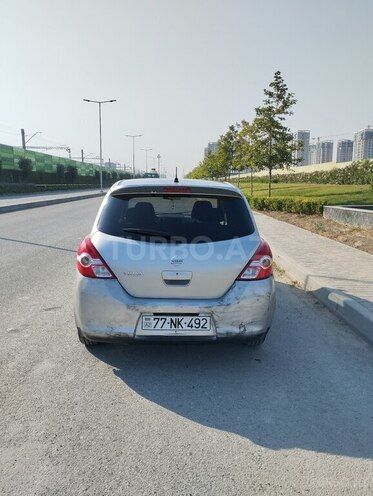 Nissan Tiida 2011, 230,000 km - 1.6 l - Bakı