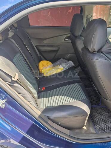 Chevrolet Cobalt-14