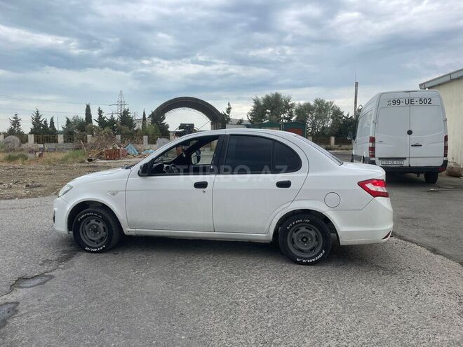 Saipa Saina-3