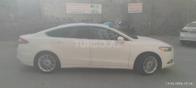 Ford Fusion (North America) 2014, 248,356 km - 2.0 l - Bakı