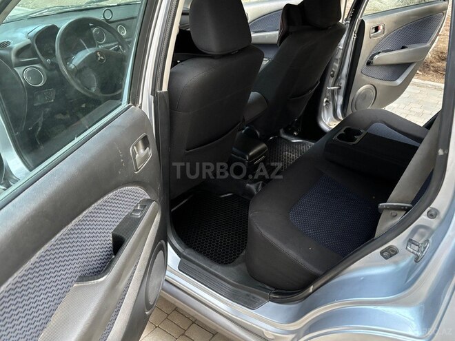 Mitsubishi Airtrek 2003, 213,212 km - 2.0 l - Sumqayıt
