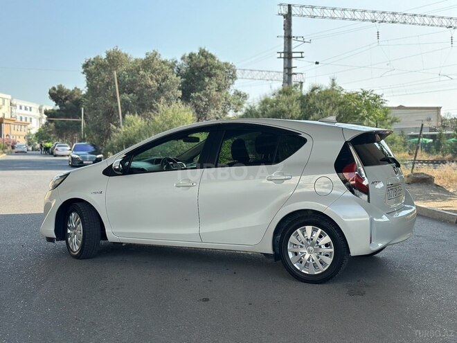 Toyota Aqua 2019, 148,000 km - 1.5 л - Bakı