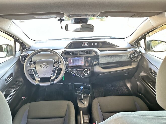 Toyota Aqua 2019, 148,000 km - 1.5 л - Bakı