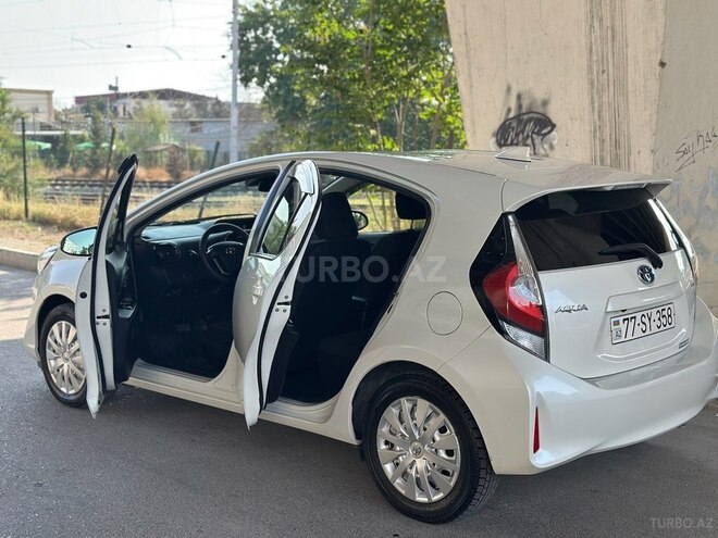Toyota Aqua 2019, 148,000 km - 1.5 л - Bakı