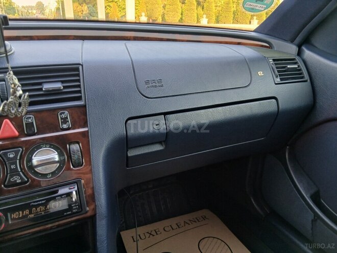 Mercedes C 240 1997, 333,333 km - 2.4 л - Bərdə