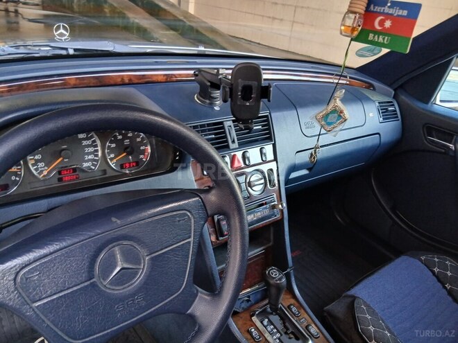 Mercedes C 240 1997, 333,333 km - 2.4 л - Bərdə