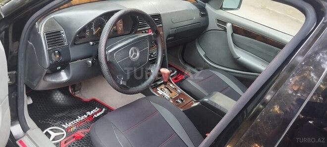 Mercedes C 230 2000, 236,565 km - 2.3 l - Bakı