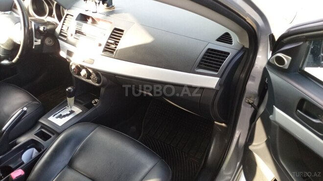 Mitsubishi Lancer 2008, 266,511 km - 2.0 l - Naxçıvan