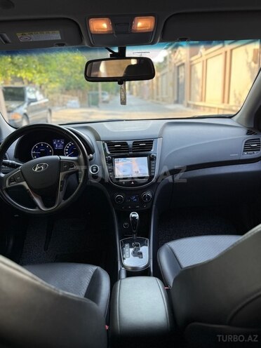 Hyundai Accent 2015, 162,010 km - 1.6 l - Bakı