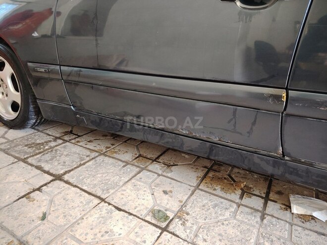 Mercedes E 200 1999, 375,000 km - 2.0 l - Bakı