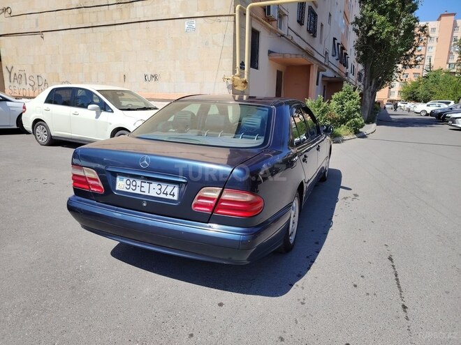 Mercedes E 200 1999, 375,000 km - 2.0 l - Bakı