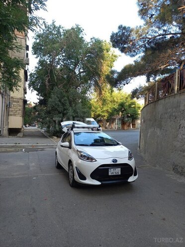 Toyota Aqua 2019, 65,303 km - 1.5 л - Bakı