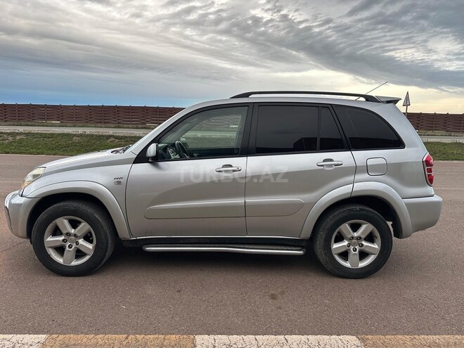 Toyota RAV4 2004, 251,588 km - 2.0 l - Şəmkir