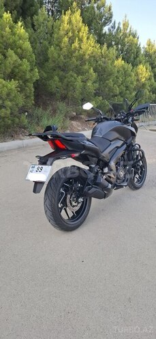 Bajaj Dominar 400 2024, 1,300 km - 0.4 l - Bakı