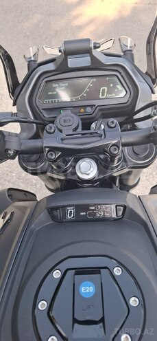 Bajaj Dominar 400 2024, 1,300 km - 0.4 l - Bakı
