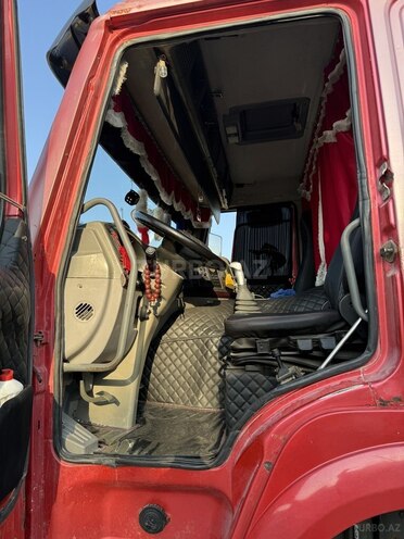 HOWO Sinotruk 2011, 200,000 km - 10.0 l - Bakı