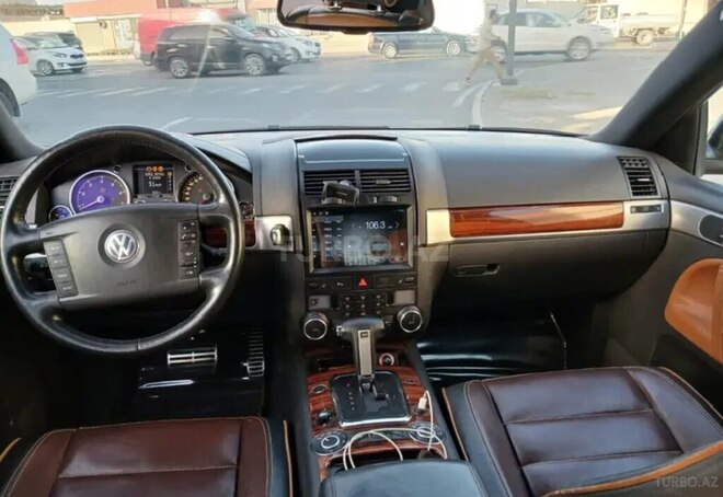 Volkswagen Touareg 2005, 180,000 km - 4.2 л - Bakı