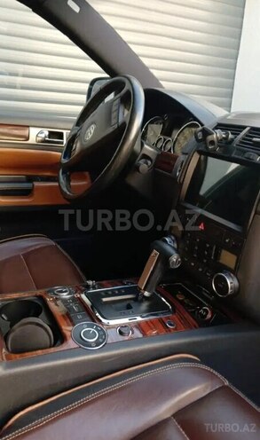 Volkswagen Touareg 2005, 180,000 km - 4.2 л - Bakı