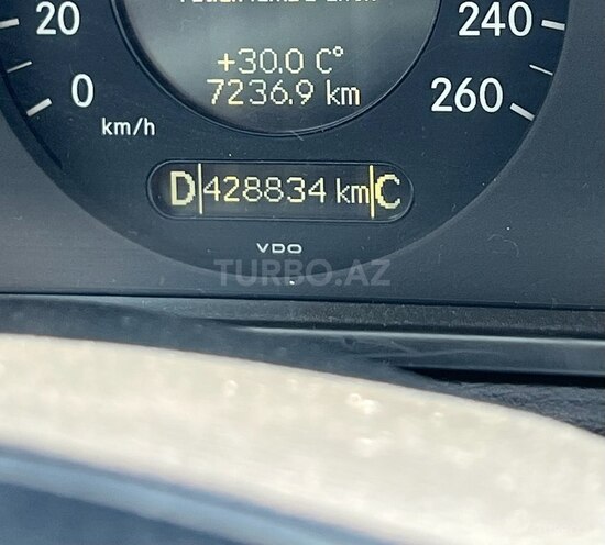 Mercedes E 220 d 2008, 429,000 km - 2.2 l - Şamaxı