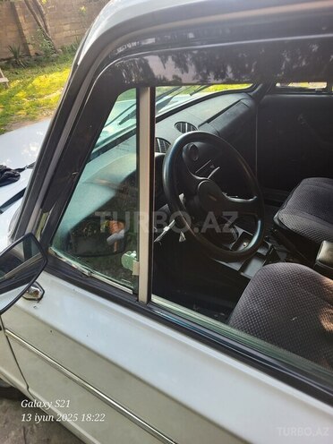 LADA (VAZ) 2106 2002, 95,000 km - 1.6 l - Qax