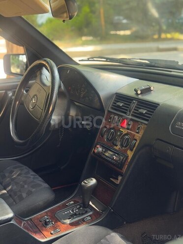 Mercedes C 200 1998, 520,000 km - 2.0 л - Bakı