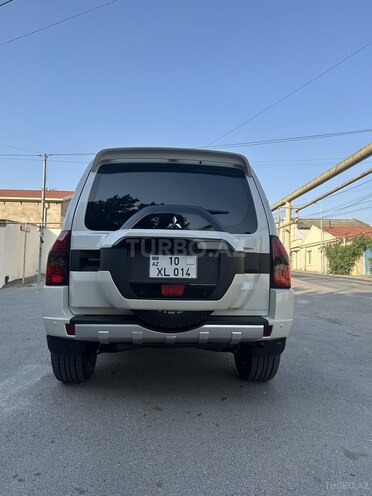 Mitsubishi Pajero 2007, 286,000 km - 3.0 л - Bakı