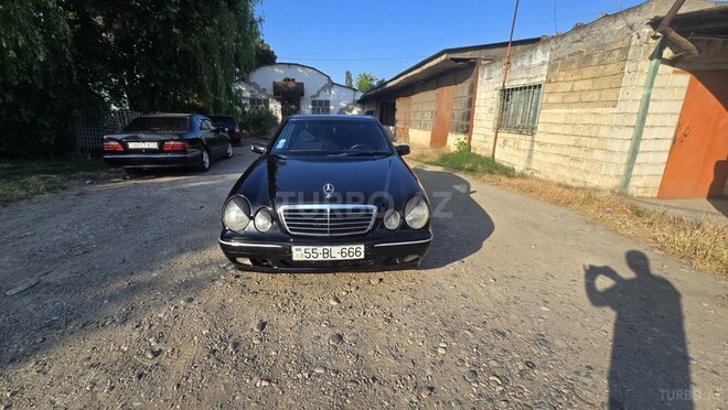 Mercedes E 220 d 2000, 600,000 km - 2.2 l - Qusar