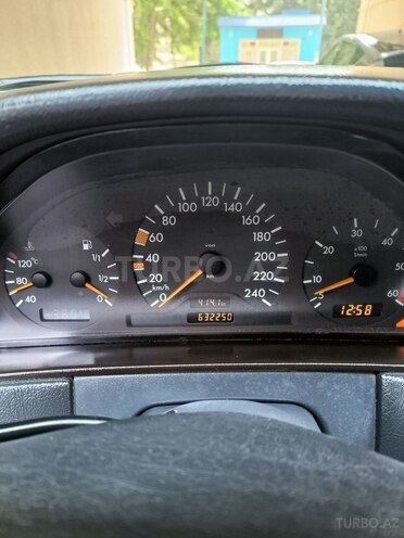 Mercedes E 220 d 1998, 632,250 km - 2.2 l - Bakı