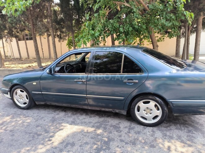 Mercedes E 220 d 1998, 632,250 km - 2.2 l - Bakı