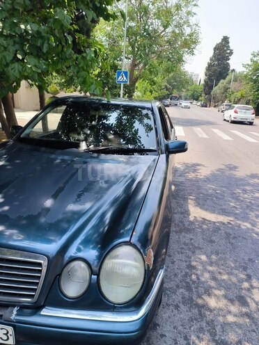 Mercedes E 220 d 1998, 632,250 km - 2.2 l - Bakı