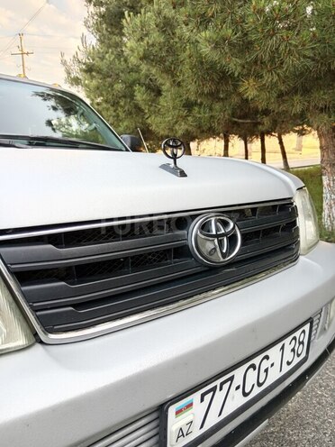 Toyota Land Cruiser Prado 2000, 350,213 km - 3.4 l - Qusar