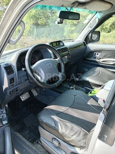 Toyota Land Cruiser Prado 2000, 350,213 km - 3.4 l - Qusar