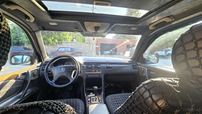 Mercedes E 220 d 2000, 600,000 km - 2.2 l - Qusar